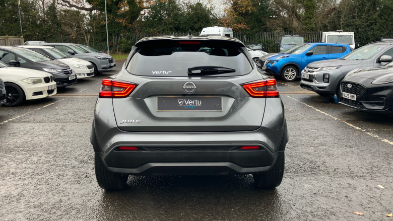 Nissan Juke 1.0 DiG-T 114 N-Connecta 5dr DCT Petrol Hatchback